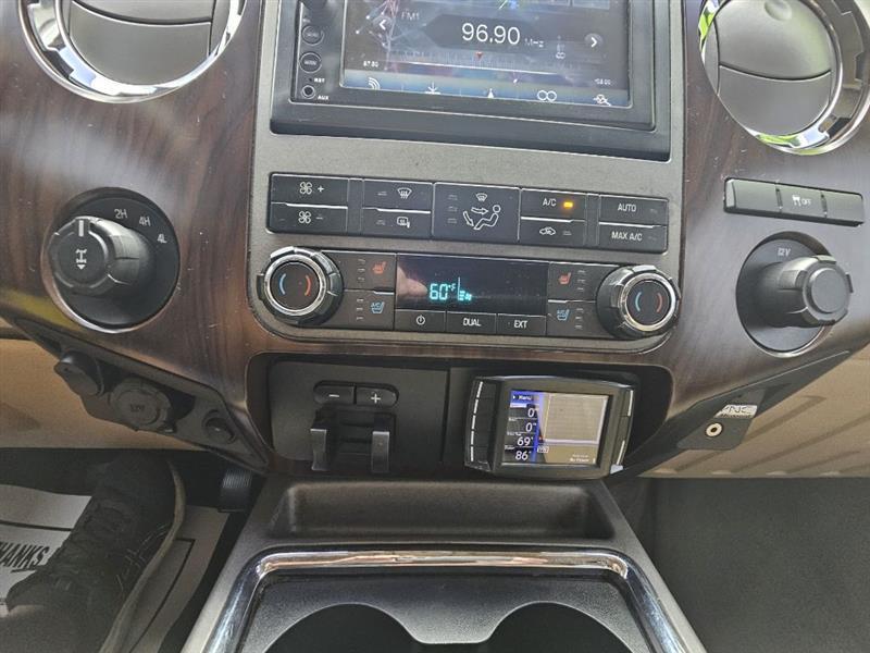 Ford F-350 SD XL Crew Cab 4WD 2011