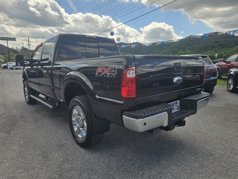 Ford F-350 SD Lariat Crew Cab 4WD 2015