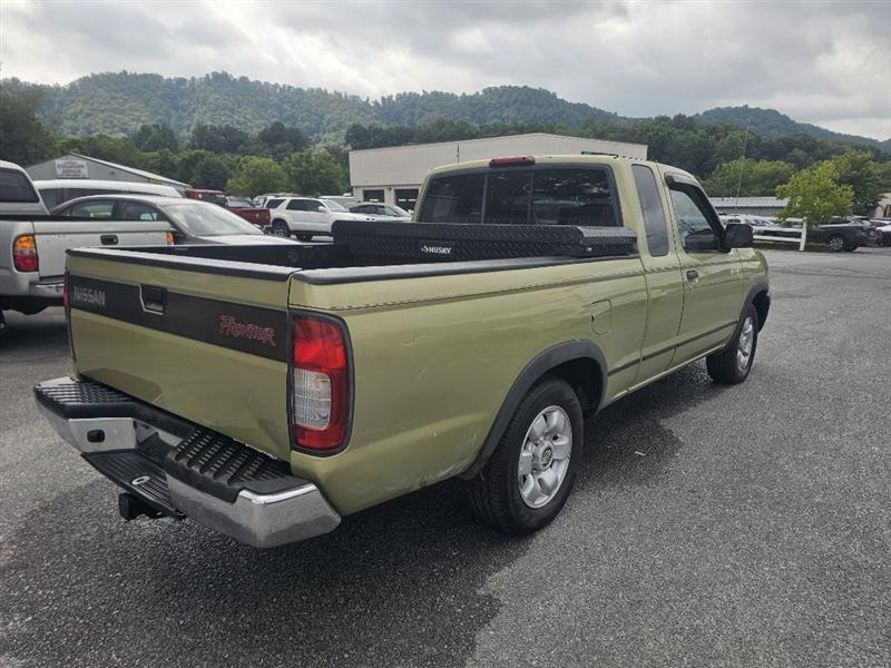 Nissan Frontier XE King Cab 2WD 1998