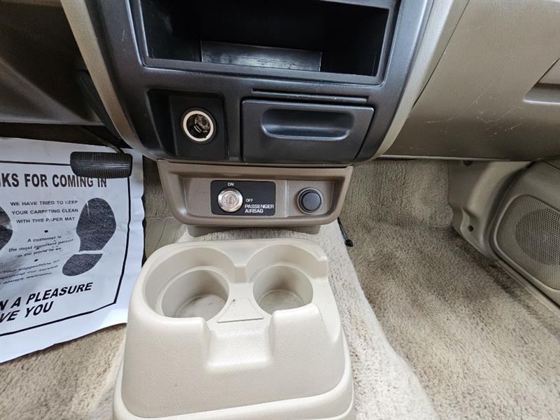 Nissan Frontier XE King Cab 2WD 1998