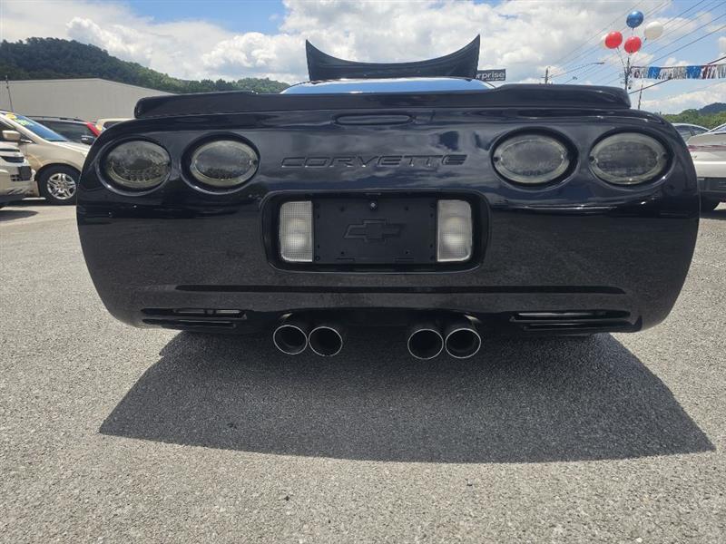 Chevrolet Corvette Coupe 2000