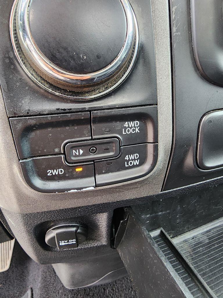 RAM 1500 Tradesman Regular Cab SWB 4WD 2015