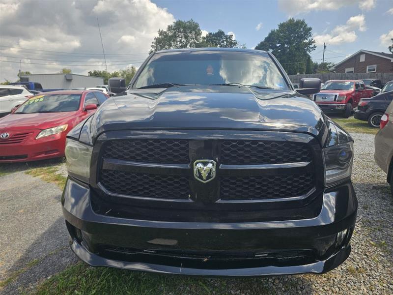 RAM 1500 Tradesman Quad Cab 4WD 2014