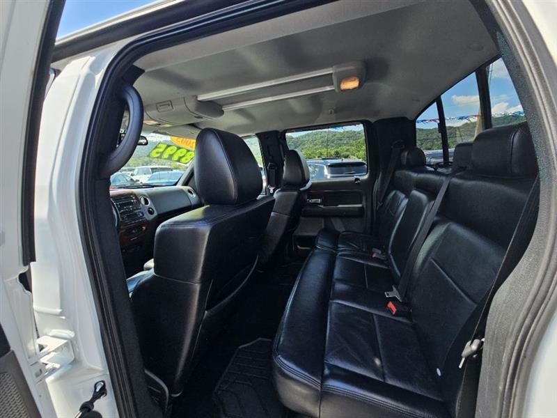 Ford F-150 Lariat SuperCrew 4WD 2005