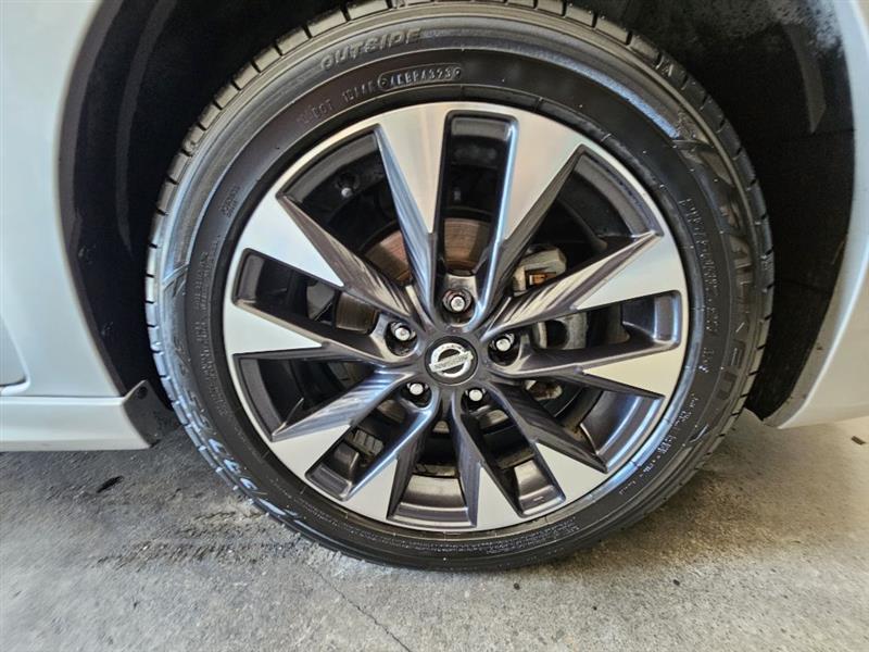 Nissan Sentra SR 2017