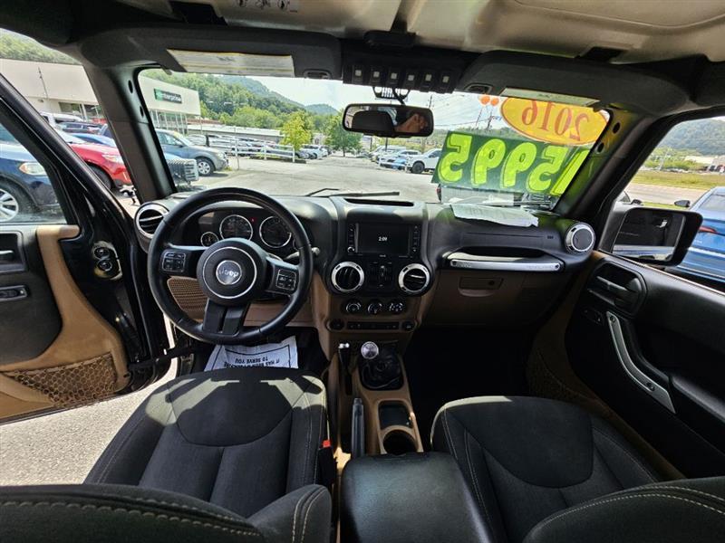 Jeep Wrangler Unlimited Rubicon 4WD 2016