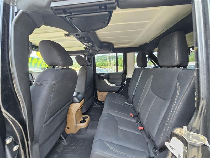 Jeep Wrangler Unlimited Rubicon 4WD 2016
