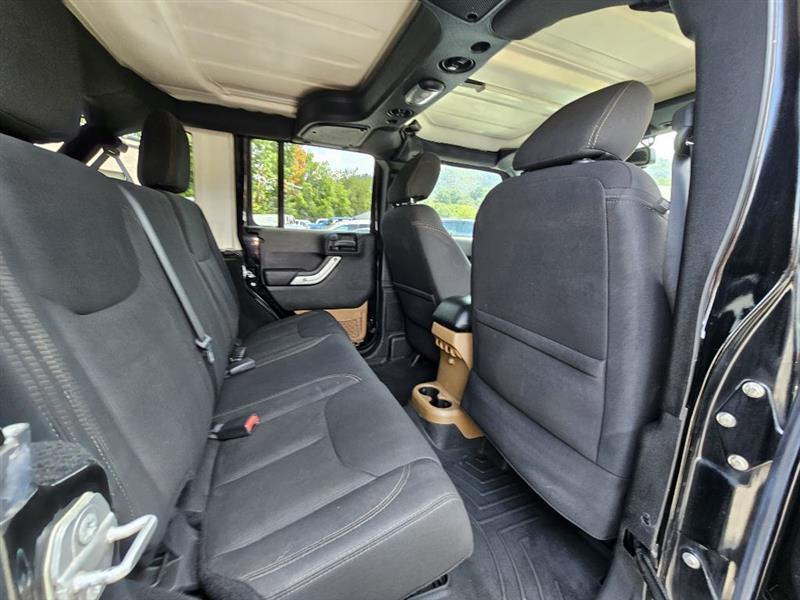 Jeep Wrangler Unlimited Rubicon 4WD 2016