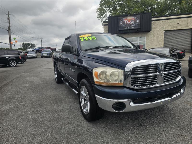 Dodge Ram 1500 SLT Quad Cab 2WD 2007