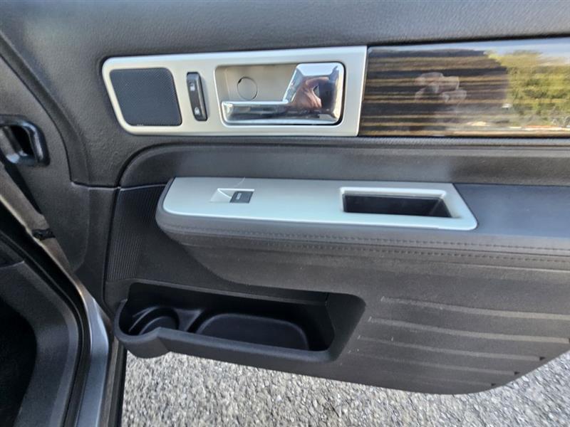 Lincoln MKX AWD 2010