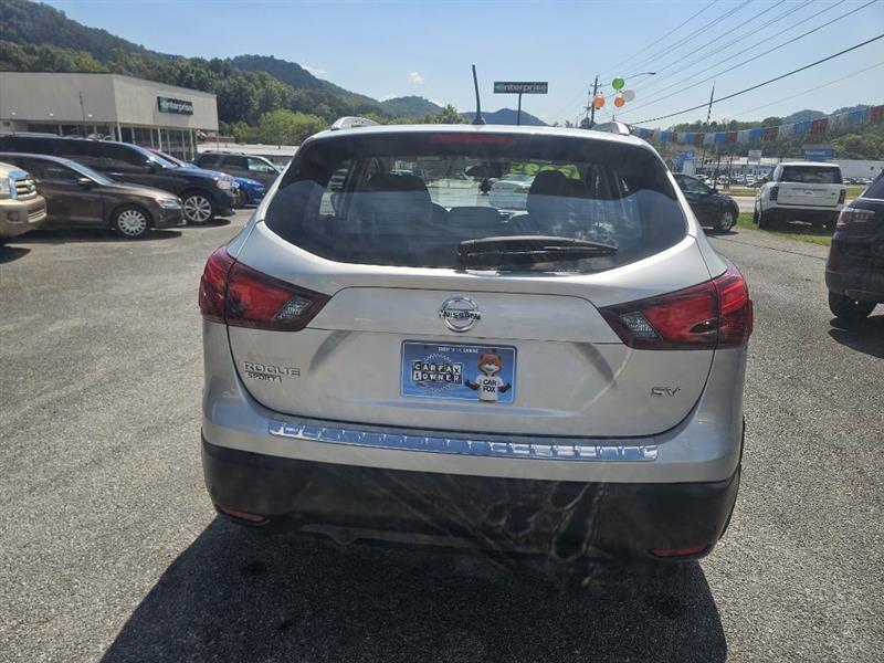 Nissan Rogue Sport SV 2019