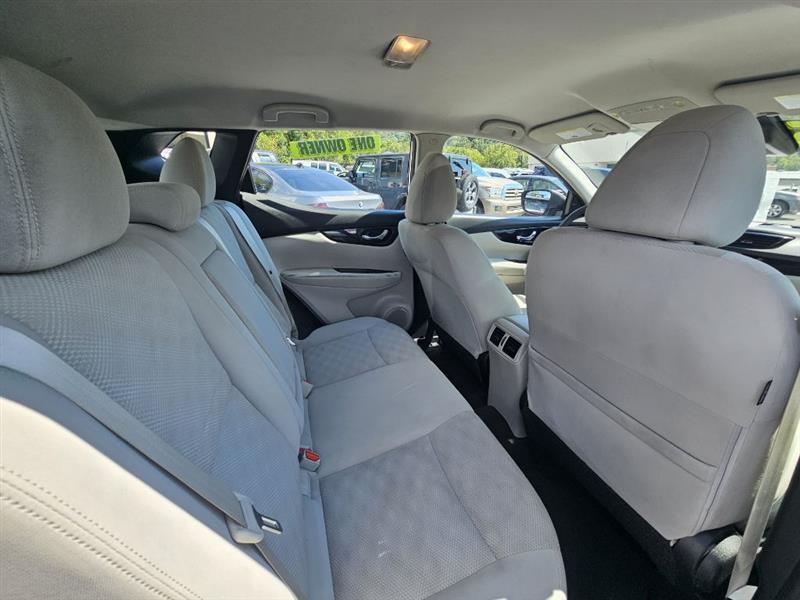 Nissan Rogue Sport SV 2019
