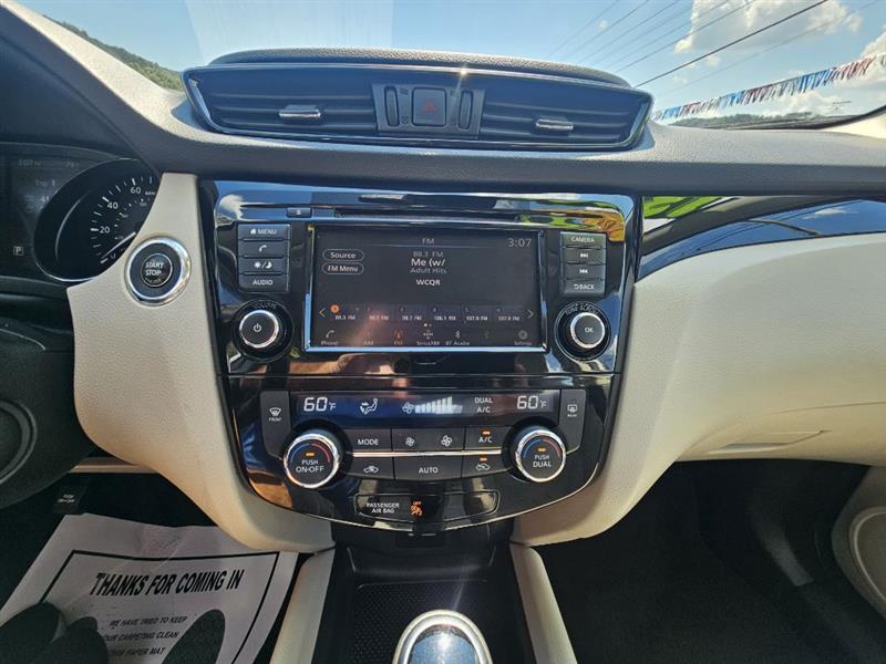 Nissan Rogue Sport SV 2019