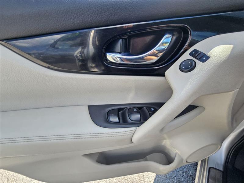 Nissan Rogue Sport SV 2019