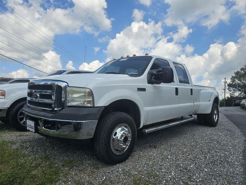 Ford F-350 SD XL Crew Cab 4WD DRW 2006