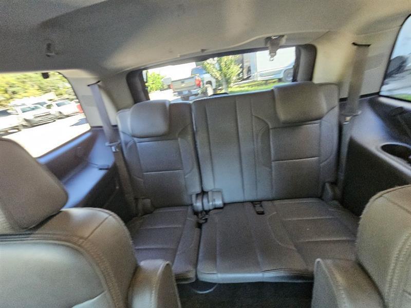 GMC Yukon Denali 4WD 2015