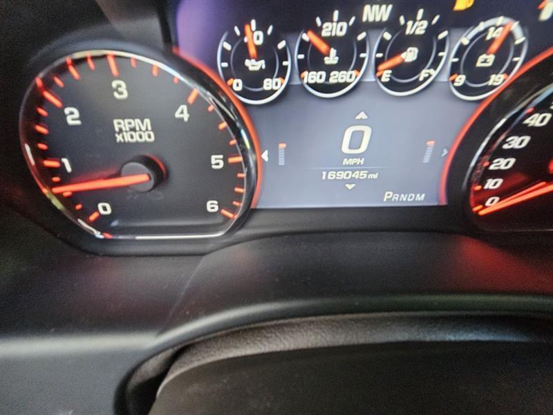 GMC Yukon Denali 4WD 2015