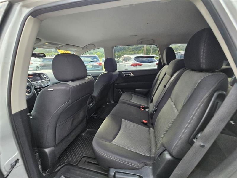 Nissan Pathfinder S 4WD 2017