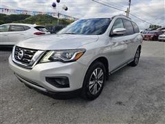 2017 Nissan Pathfinder 