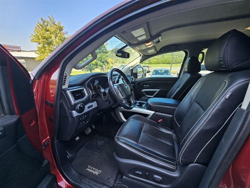 Nissan Titan XD PRO-4X Crew Cab 4WD Diesel 2019