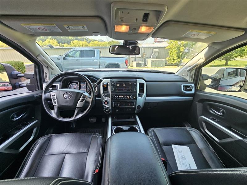 Nissan Titan XD PRO-4X Crew Cab 4WD Diesel 2019