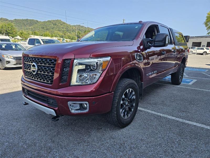 2019 Nissan Titan XD PRO-4X Crew Cab 4WD Diesel