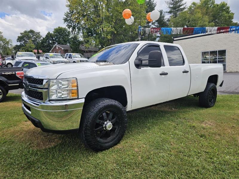 Chevrolet Silverado 2500HD Work Truck Crew Cab 4WD 2011