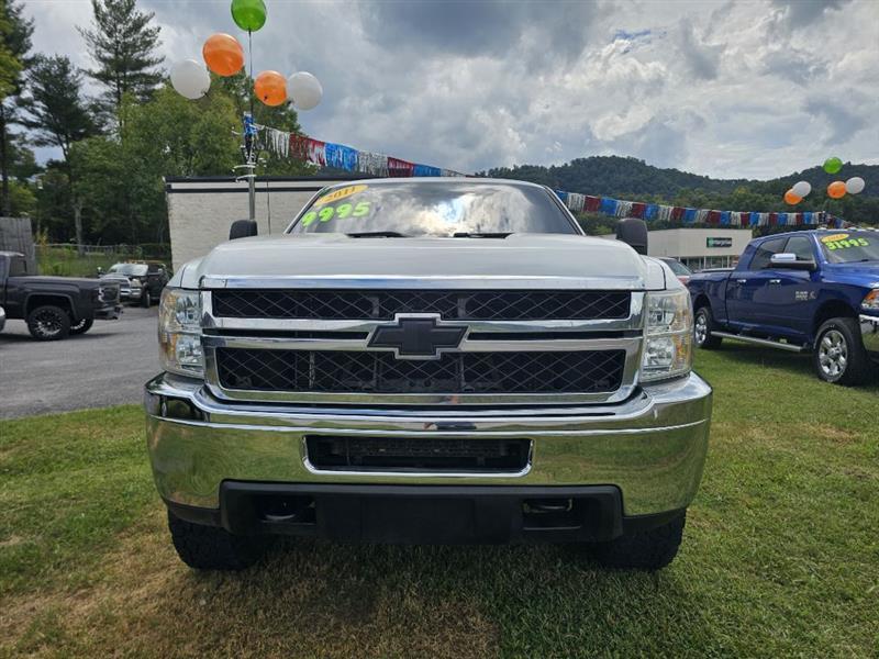 Chevrolet Silverado 2500HD Work Truck Crew Cab 4WD 2011