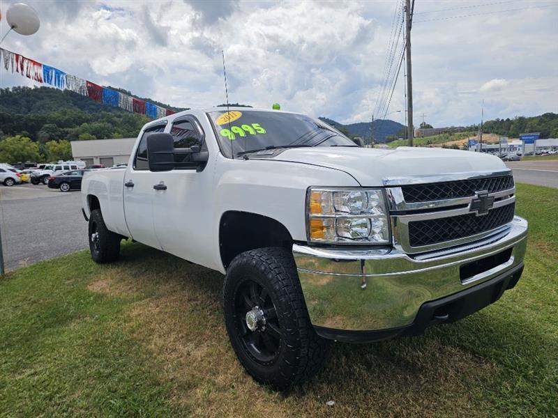 Chevrolet Silverado 2500HD Work Truck Crew Cab 4WD 2011