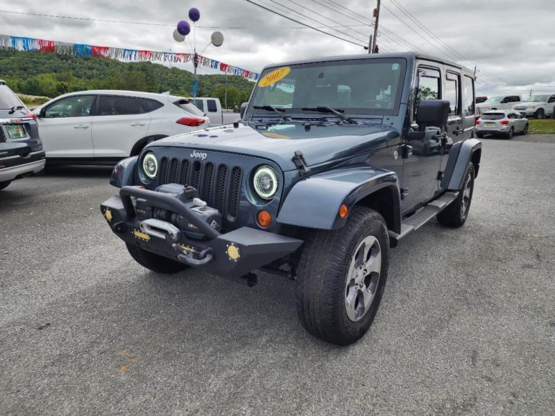 Jeep Wrangler Unlimited Sahara 4WD 2007