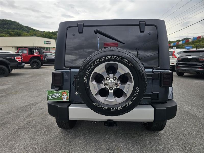 Jeep Wrangler Unlimited Sahara 4WD 2007