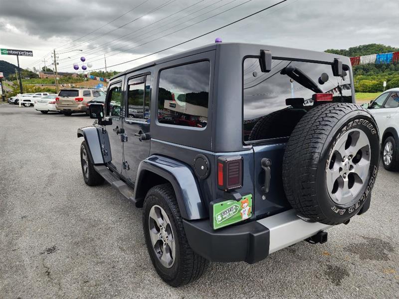 Jeep Wrangler Unlimited Sahara 4WD 2007