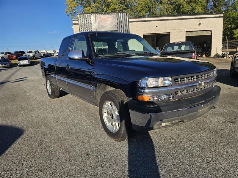 Chevrolet Silverado 1500 Ext. Cab Short Bed 4WD 2001