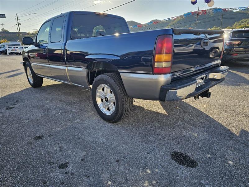 Chevrolet Silverado 1500 Ext. Cab Short Bed 4WD 2001