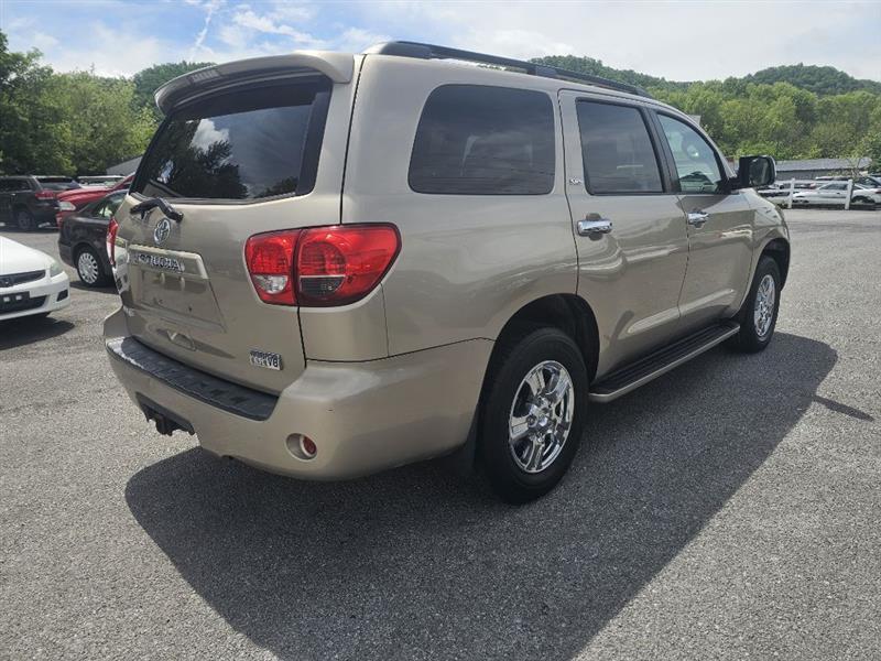 Toyota Sequoia SR5 5.7L 2WD 2008