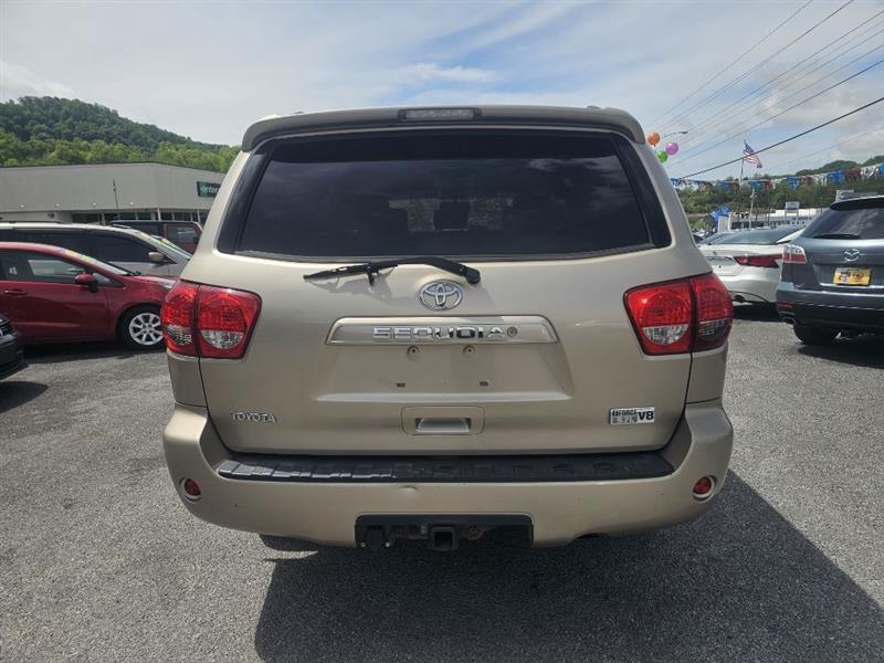 Toyota Sequoia SR5 5.7L 2WD 2008