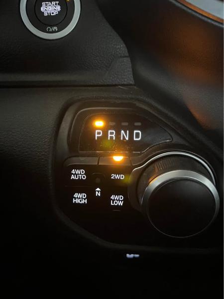 RAM 1500 Big Horn Crew Cab SWB 4WD 2022