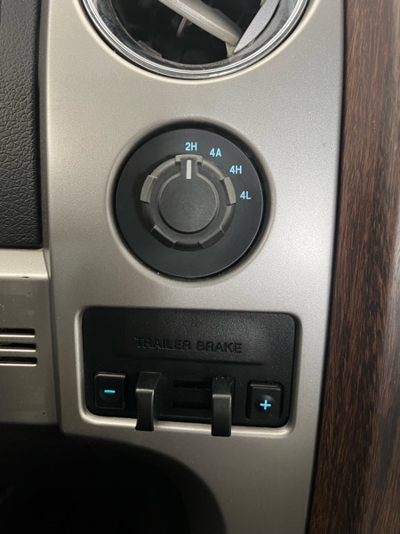 Ford F-150 Lariat SuperCrew 5.5-ft. Bed 4WD 2014