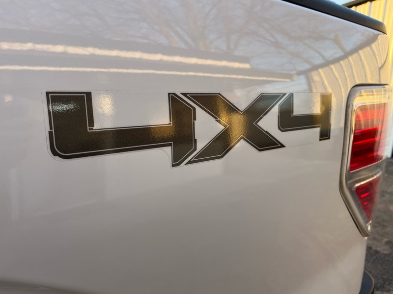 Ford F-150 Platinum SuperCrew 5.5-ft. Bed 4WD 2013