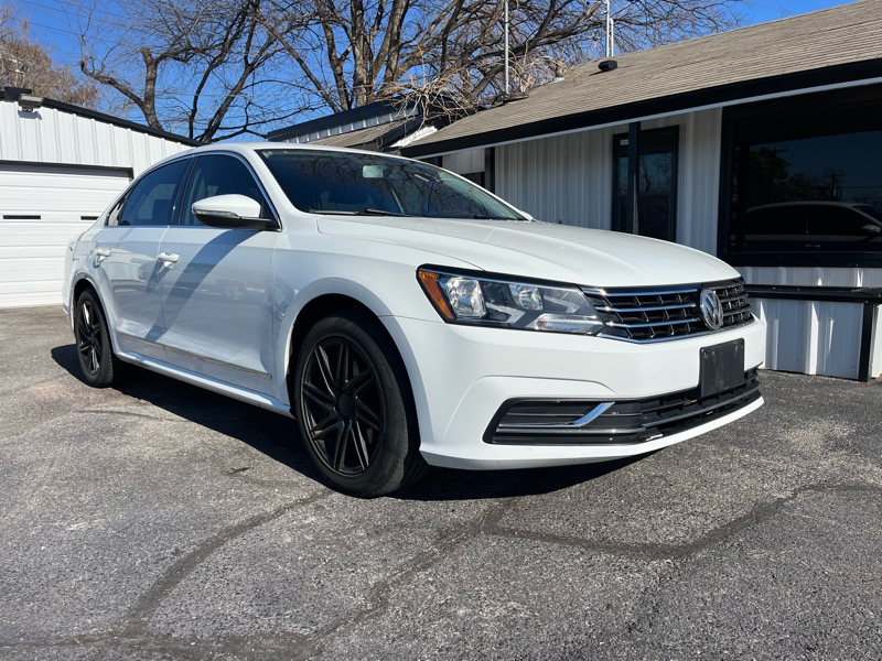 Volkswagen Passat SE 6A 2016