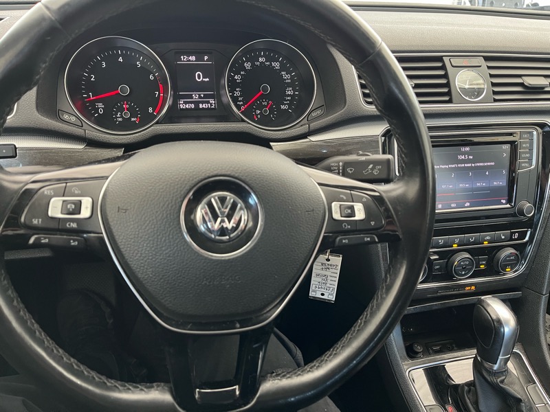 Volkswagen Passat SE 6A 2016