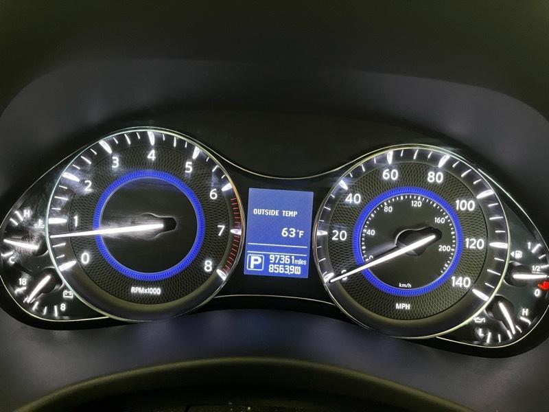 Infiniti QX80 LUXE 2019