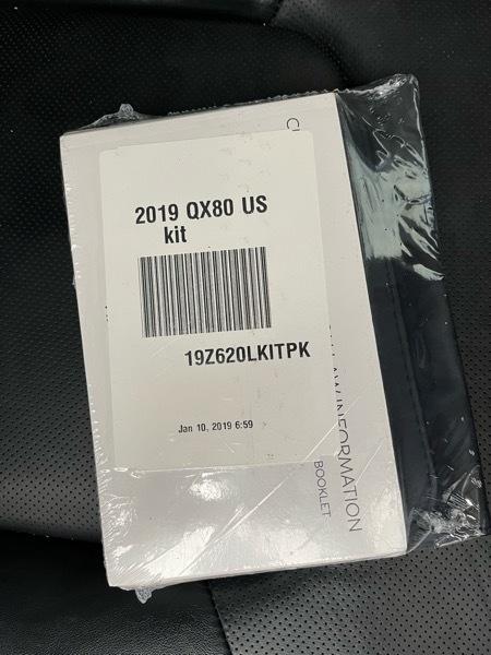 Infiniti QX80 LUXE 2019