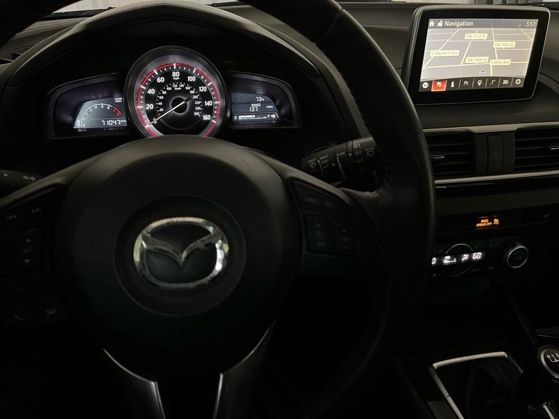 Mazda MAZDA3 i Grand Touring AT 5-Door 2015