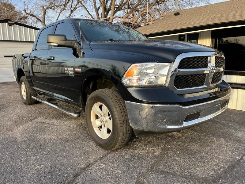 RAM 1500 Classic Tradesman Crew Cab SWB 4WD 2019