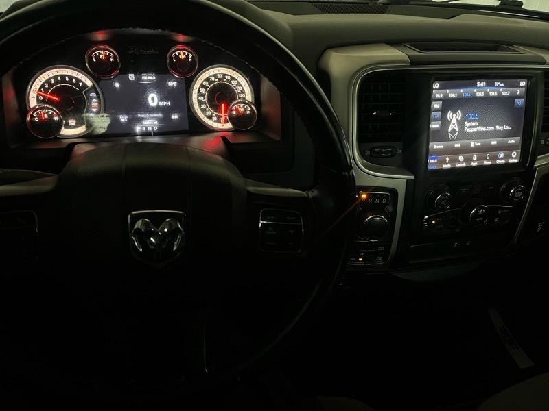 RAM 1500 Classic Tradesman Crew Cab SWB 4WD 2019