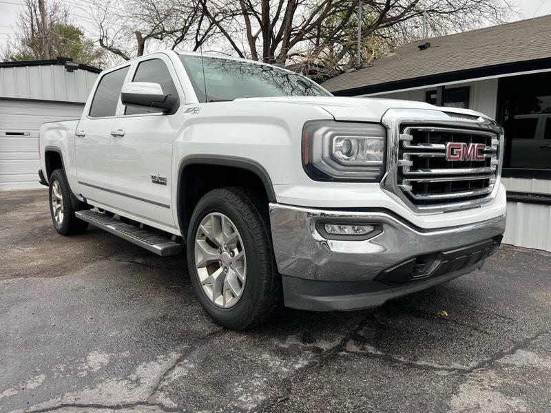 GMC Sierra 1500 SLT Crew Cab 4WD SWB 2018