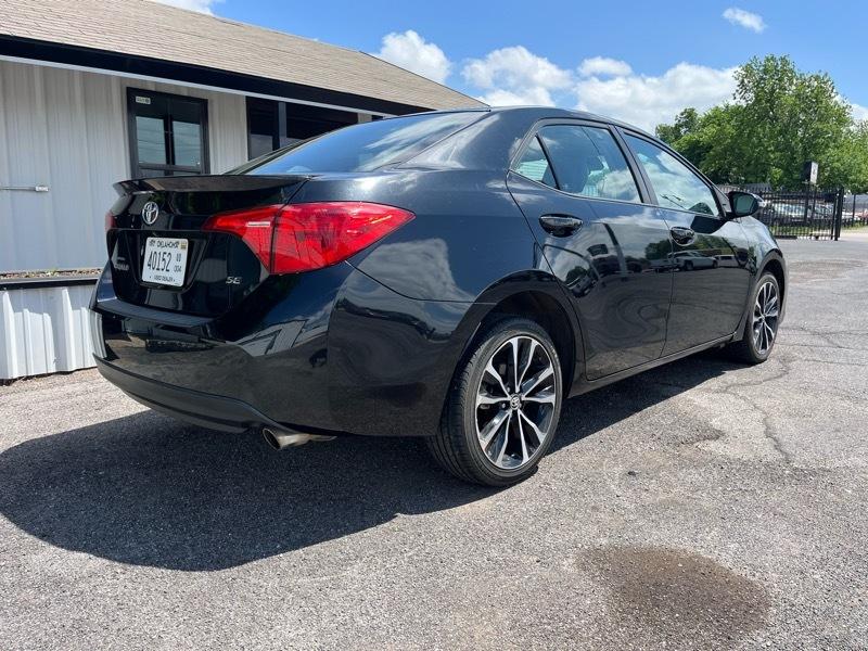 Toyota Corolla SE 4D Sedan at 2018