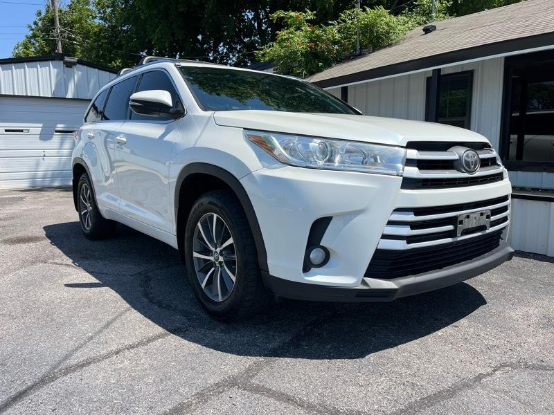 Toyota Highlander XLE AWD V6 2018
