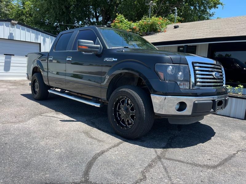Ford F-150 2WD SuperCrew 145" XLT 2012